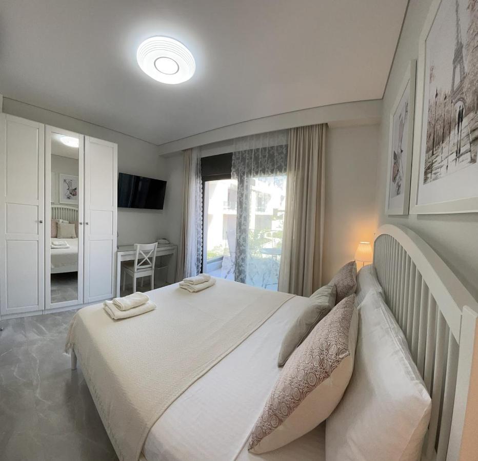 Callisto Luxury Suite 尼基季 外观 照片